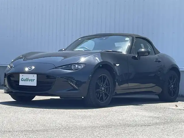 マツダ ロードスター S スペシャルパッケージ 愛媛県 2018(平30)年 3.7万km ジェットブラックマイカ 純正ナビ（Bluetooth/CD/DVD/フルセグTV)/ETC/シートヒーター/USB入力端子/クルーズコントロール/衝突被害軽減ブレーキ/ブラインドスポットモニター/アクセサリーランプ/ソフトトップ/純正16インチアルミホイール/フロアマット/ABS/道路標識認識機能/パーキングセンサー/横滑り防止装置/レーンキープアシスト/プッシュスタート/スマートキ