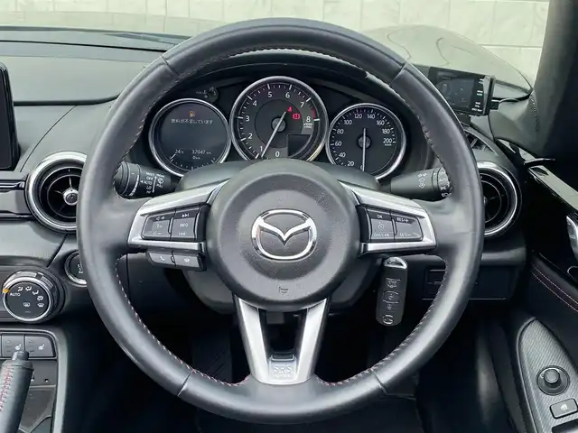 マツダ ロードスター S スペシャルパッケージ 岐阜県 2018(平30)年 3.7万km ジェットブラックマイカ 純正ナビ（Bluetooth/CD/DVD/フルセグTV)/ETC/シートヒーター/USB入力端子/クルーズコントロール/衝突被害軽減ブレーキ/アクセサリーランプ/ソフトトップ/純正16インチアルミホイール/フロアマット/ABS/道路標識認識機能/パーキングセンサー/横滑り防止装置/レーンキープアシスト/プッシュスタート/スマートキ