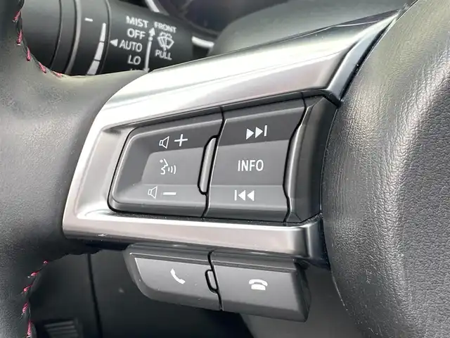 マツダ ロードスター S スペシャルパッケージ 岐阜県 2018(平30)年 3.7万km ジェットブラックマイカ 純正ナビ（Bluetooth/CD/DVD/フルセグTV)/ETC/シートヒーター/USB入力端子/クルーズコントロール/衝突被害軽減ブレーキ/アクセサリーランプ/ソフトトップ/純正16インチアルミホイール/フロアマット/ABS/道路標識認識機能/パーキングセンサー/横滑り防止装置/レーンキープアシスト/プッシュスタート/スマートキ