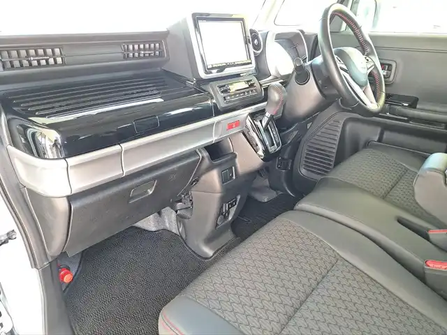 スズキ スペーシア カスタム HYBRID XS 大阪府 2020(令2)年 3.7万km ピュアホワイトP /禁煙車//純正SDナビ【CN-RZ865】//フルTV/DVD/BT/SD/CD/USB//バックカメラ・全方位カメラ//ドラレコ【CA-DRZ3DZA】//USB充電//両側パワースライドドア//スリムサーキュレーター//デュアルカメラブレーキサポート//アダプティブクルーズコントロール//オートハイビーム//レーンキープアシスト//D席パワーシート//ハーフレザーシート//純正15AW//バックソナー