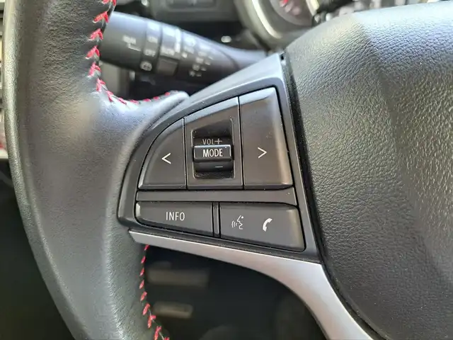 スズキ スペーシア カスタム HYBRID XS 大阪府 2020(令2)年 3.7万km ピュアホワイトP /禁煙車//純正SDナビ【CN-RZ865】//フルTV/DVD/BT/SD/CD/USB//バックカメラ・全方位カメラ//ドラレコ【CA-DRZ3DZA】//USB充電//両側パワースライドドア//スリムサーキュレーター//デュアルカメラブレーキサポート//アダプティブクルーズコントロール//オートハイビーム//レーンキープアシスト//D席パワーシート//ハーフレザーシート//純正15AW//バックソナー