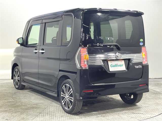 ダイハツ タント カスタム RS トップED SA Ⅲ 大阪府 2018(平30)年 2.4万km ブラックマイカメタリック 純正ナビ（フルセグ／ＣＤ再生／Ｂｌｕｅｔｏｏｔｈ）　３６０カメラ　両側パワースライドドア　スマートアシスト　ハーフレザー　シートヒーター　スマートキー　ＬＥＤオートライト