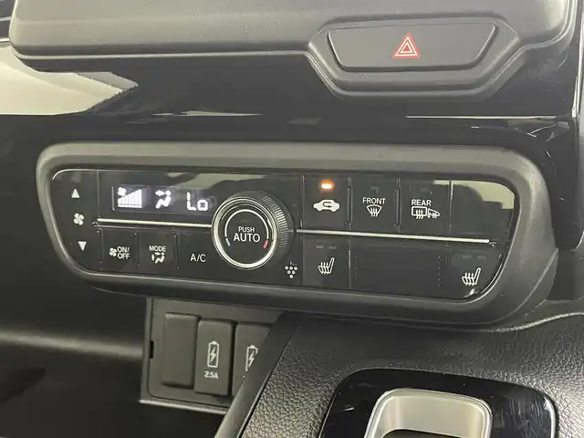 ホンダ Ｎ ＢＯＸ カスタム EX 埼玉県 2021(令3)年 3.4万km プレミアムベルベットパープル・パール 社外7インチナビ/ CD DVD フルセグTV Bluetooth/バックカメラ/ホンダセンシング/衝突軽減ブレーキ/レーンキープアシスト/誤発進抑制機能/アクティブクルーズコントロール/両側パワースライドドア/シートヒーター/LEDオートライト/スマートキー