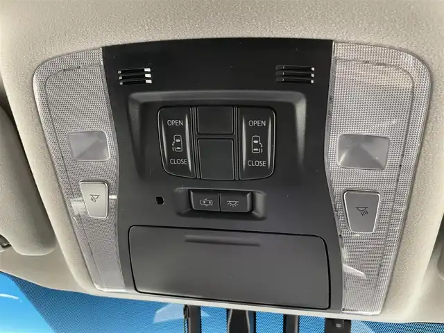 トヨタ アルファードハイブリット SR 千葉県 2017(平29)年 3.3万km ブラック 純正10インチナビ/・Bluetooth接続/・フルセグTV/・CD/DVD再生/両側パワースライドドア/LEDヘッドライト/前後コーナーセンサー/ビルトインETC/スマートキー