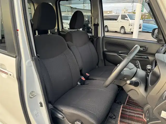 日産 デイズ ルークス ハイウェイスター Gターボ 愛媛県 2017(平29)年 5.7万km ホワイトパール 登録時走行距離：56781km/社外ＳＤナビ/AM/FM/フルセグTV/Bluetooth/ETC/全周囲カメラ/クルコン/衝突軽減システム/横滑り防止装置/盗難防止装置/両側パワスラ/サーキュレーター/LEDヘッドライト/オートライト/オートハイビーム/エンジンスタートボタン/スマートキー/スペアキー/純正アルミホイール/純正フロアマット