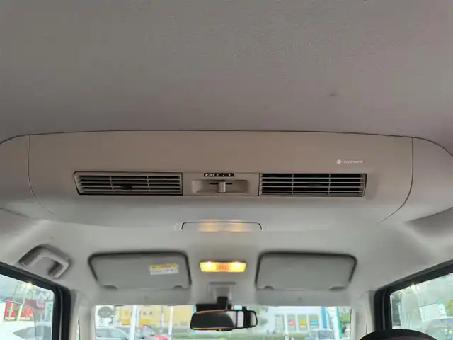 日産 デイズ ルークス ハイウェイスター Gターボ 愛媛県 2017(平29)年 5.7万km ホワイトパール 登録時走行距離：56781km/社外ＳＤナビ/AM/FM/フルセグTV/Bluetooth/ETC/全周囲カメラ/クルコン/衝突軽減システム/横滑り防止装置/盗難防止装置/両側パワスラ/サーキュレーター/LEDヘッドライト/オートライト/オートハイビーム/エンジンスタートボタン/スマートキー/スペアキー/純正アルミホイール/純正フロアマット