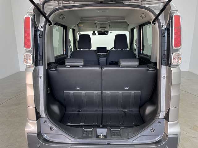 スズキ スペーシア ギア HYBRID XZターボ 鹿児島県 2023(令5)年 0.8万km スチールシルバーM ワンオーナー/禁煙車/スズキセーフティサポート/スズキコネクトナビ/全方位カメラ/ヘッドアップディスプレイ/前席シートヒーター/ETC/前後ドライブレコーダー/両側パワースライドドア/衝突軽減ブレーキ/レーンキープアシスト/レーダークルーズコントロール/パドルシフト/アイドリングストップ/バックカメラ/ルーフレール/後方コーナーセンサー/純正フロアマット/純正14インチアルミホイール/純正LEDヘッドライト