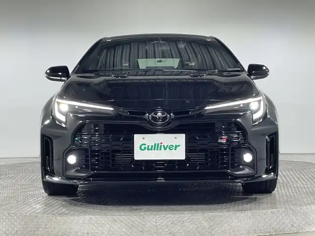 トヨタ ＧＲカローラ RZ 神奈川県 2023(令5)年 2.4万km プレシャスブラックパール 純正8型ディスプレイオーディオ/フルセグ　Bluetooth　AM　FM　Miracast/セーフティセンス/プリクラッシュセーフティ/レーントレーシングアシスト/レーンディパーチャーアラート/レーダークルーズコントロール/ロードサインアシスト/プロアクティブドライビングアシスト/発進遅れ告知機能/オートマチックハイビーム/インテリジェントマニュアルトランスミッション/ハーフレザーシート/革巻きステアリング/純正DA連動ドライブレコーダー/社外前後ドライブレコーダー/純正ビルトインETC2.0/前席/後席USB電源ソケット/DRIVEMODE/SOSコール/プッシュスタート/スマート気ー/純正サイド/リアスポイラー/純正18インチアルミホイール/LEDヘッド/フロントフォグ/クリアランス/デイ/リアコンビネーションランプ/オートライト
