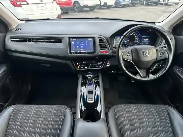 ホンダ ヴェゼル ハイブリッド X Lパッケージ 道北・旭川 2014(平26)年 12.5万km モルフォブルーP (株)IDOMが運営する【じしゃロン旭川店】の自社ローン専用車両になります。こちらは現金またはオートローンご利用時の価格です。自社ローンご希望の方は別途その旨お申付け下さい/　/・純正ナビ(CD/DVD/BT/SD/フルセグ)/・バックカメラ/・ETC/・レーダーブレーキ/・クルーズコントロール/・パドルシフト/・ステアリングリモコン/・両席シートヒーター/・電動格納ウィンカーミラー/・プッシュスタート/・スマートキー2個/・フォグランプ/・取扱説明書