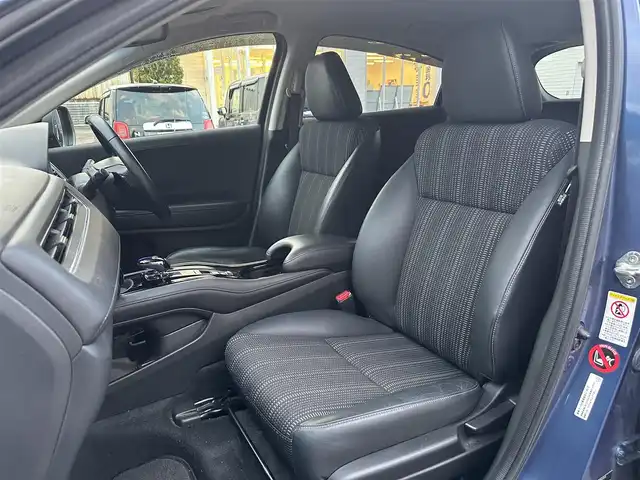 ホンダ ヴェゼル ハイブリッド X Lパッケージ 道北・旭川 2014(平26)年 12.5万km モルフォブルーP (株)IDOMが運営する【じしゃロン旭川店】の自社ローン専用車両になります。こちらは現金またはオートローンご利用時の価格です。自社ローンご希望の方は別途その旨お申付け下さい/　/・純正ナビ(CD/DVD/BT/SD/フルセグ)/・バックカメラ/・ETC/・レーダーブレーキ/・クルーズコントロール/・パドルシフト/・ステアリングリモコン/・両席シートヒーター/・電動格納ウィンカーミラー/・プッシュスタート/・スマートキー2個/・フォグランプ/・取扱説明書