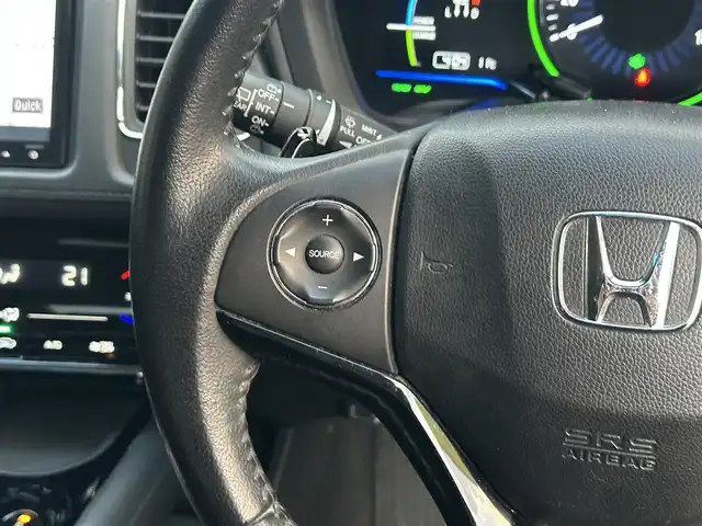 ホンダ ヴェゼル ハイブリッド X Lパッケージ 道北・旭川 2014(平26)年 12.5万km モルフォブルーP (株)IDOMが運営する【じしゃロン旭川店】の自社ローン専用車両になります。こちらは現金またはオートローンご利用時の価格です。自社ローンご希望の方は別途その旨お申付け下さい/　/・純正ナビ(CD/DVD/BT/SD/フルセグ)/・バックカメラ/・ETC/・レーダーブレーキ/・クルーズコントロール/・パドルシフト/・ステアリングリモコン/・両席シートヒーター/・電動格納ウィンカーミラー/・プッシュスタート/・スマートキー2個/・フォグランプ/・取扱説明書