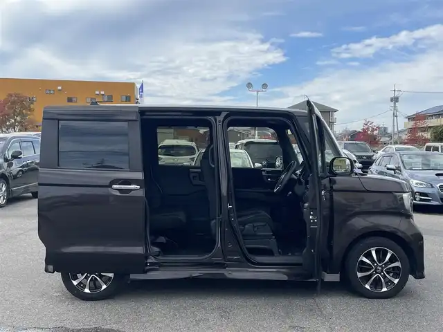 ホンダ Ｎ ＢＯＸ カスタム G L ホンダセンシング 佐賀県 2018(平30)年 10.7万km プレミアムグラマラスブロンズP （株)IDOMが運営する【じしゃロン佐賀店】の自社ローン専用車両になります。/こちらは現金またはオートローンご利用時の価格です。自社ローンご希望の方は別途その旨お申付け下さい/禁煙車　/茶色　/ｇａｔｈｅｒｓ８インチナビモニター ＴＶ ＢＴオーディオ　ＤＶＤ ＣＤ　/純正ドライブレコーダー　/ビルトインＥＴＣ