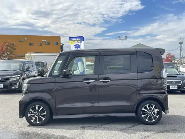 ホンダ Ｎ ＢＯＸ カスタム G L ホンダセンシング 佐賀県 2018(平30)年 10.7万km プレミアムグラマラスブロンズP （株)IDOMが運営する【じしゃロン佐賀店】の自社ローン専用車両になります。/こちらは現金またはオートローンご利用時の価格です。自社ローンご希望の方は別途その旨お申付け下さい/禁煙車　/茶色　/ｇａｔｈｅｒｓ８インチナビモニター ＴＶ ＢＴオーディオ　ＤＶＤ ＣＤ　/純正ドライブレコーダー　/ビルトインＥＴＣ