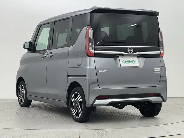 日産 ルークス HWS X プロパイロットED 新潟県 2023(令5)年 0.8万km チタニウムグレーメタリック 4WD/エマージェンシーブレーキ/デジタルインナーミラー/純正9インチナビ/フルセグTV/Bluetooth/アラウンドビューモニター/両側パワースライドドア/フットオープナー/プロパイロット/LEDオートライト/フォグランプ/シートヒーター/純正14インチアルミホイール/ステアリングリモコン/車線逸脱警報/電格ミラー/ウィンカーミラー/ステアリングヒーター/スマートキー