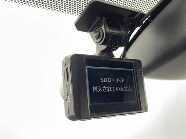 トヨタ カローラ スポーツ ハイブリッドG Z 千葉県 2021(令3)年 1.7万km プラチナホワイトパールマイカ 衝突軽減ブレーキ/レーンキープアシスト/レーダークルーズコントロール/コーナーセンサー/純正メモリナビゲーション/ETC/バックカメラ/純正ドライブレコーダー/ハーフレザーシート/前席シートヒーター/LEDヘッドライト/オートライト/オートハイビーム/純正18インチアルミホイール/プッシュスタート/スマートキー