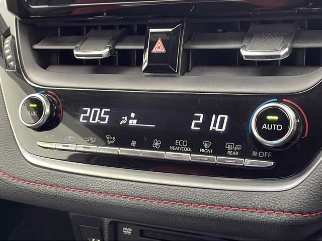 トヨタ カローラ スポーツ ハイブリッドG Z 千葉県 2021(令3)年 1.7万km プラチナホワイトパールマイカ 衝突軽減ブレーキ/レーンキープアシスト/レーダークルーズコントロール/コーナーセンサー/純正メモリナビゲーション/ETC/バックカメラ/純正ドライブレコーダー/ハーフレザーシート/前席シートヒーター/LEDヘッドライト/オートライト/オートハイビーム/純正18インチアルミホイール/プッシュスタート/スマートキー