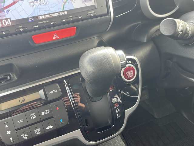 ホンダ Ｎ ＢＯＸ カスタム G Lパッケージ 三重県 2015(平27)年 8.3万km スマートブラック 純正7型ナビ/片側パワースライドドア/バックカメラ/社外前後ドラレコ/スペアキー/ベンチシート/チップアップシート/オートライト/フォグライト/純正AW/電動格納ミラー/禁煙車