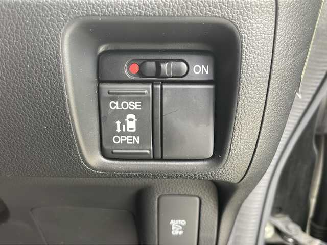 ホンダ Ｎ ＢＯＸ カスタム G Lパッケージ 三重県 2015(平27)年 8.3万km スマートブラック 純正7型ナビ/片側パワースライドドア/バックカメラ/社外前後ドラレコ/スペアキー/ベンチシート/チップアップシート/オートライト/フォグライト/純正AW/電動格納ミラー/禁煙車