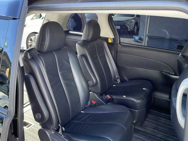 トヨタ エスティマ アエラス レザーパッケージ 大阪府 2013(平25)年 2.5万km ブラック 純正ナビ/バックカメラ/フルセグTV/純正フリップダウンモニター/両側パワースライドドア/前席シートヒーター/黒革シート/革巻きステアリング/HIDヘッドライト/フォグランプ/運転席パワーシート/純正マット/ドアバイザー/保証書/取扱説明書/スペアキー1本