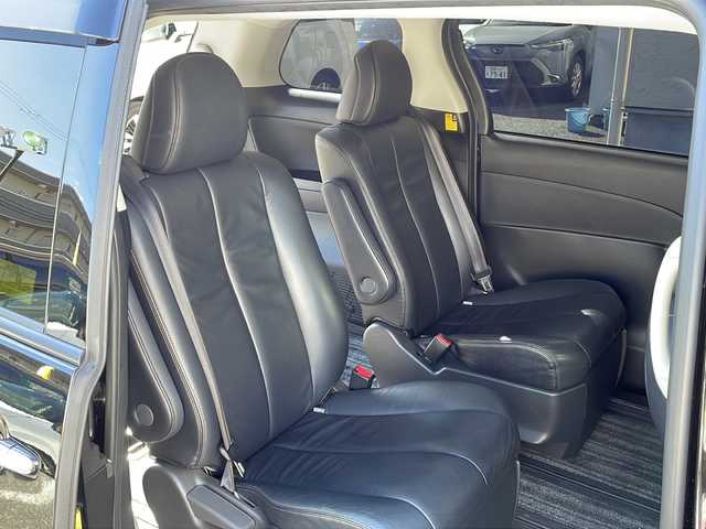 トヨタ エスティマ アエラス レザーパッケージ 大阪府 2013(平25)年 2.5万km ブラック 純正ナビ/バックカメラ/フルセグTV/純正フリップダウンモニター/両側パワースライドドア/前席シートヒーター/黒革シート/革巻きステアリング/HIDヘッドライト/フォグランプ/運転席パワーシート/純正マット/ドアバイザー/保証書/取扱説明書/スペアキー1本