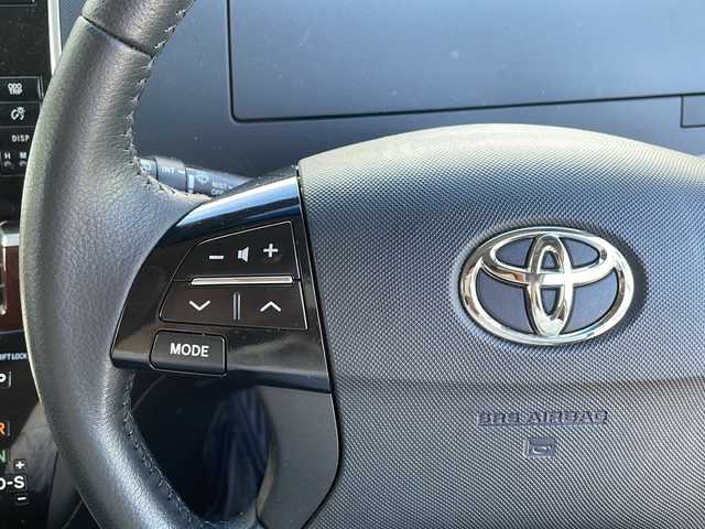 トヨタ エスティマ アエラス レザーパッケージ 大阪府 2013(平25)年 2.5万km ブラック 純正ナビ/バックカメラ/フルセグTV/純正フリップダウンモニター/両側パワースライドドア/前席シートヒーター/黒革シート/革巻きステアリング/HIDヘッドライト/フォグランプ/運転席パワーシート/純正マット/ドアバイザー/保証書/取扱説明書/スペアキー1本