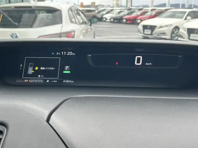 日産 セレナ ハイウェイスター G 島根県 2017(平29)年 6.2万km ブリリアントホワイトパール 登録時走行距離61857km/純正ナビ（Bluetooth・AM・FM・CD・DVD）/フルセグテレビ/全周囲カメラ/フリップダウンモニター/プロパイロット/両側パワースライドドア/純正フロアマット/純正16インチアルミホイール/コーナーセンサー/アイドリングストップ/横滑り防止装置/LEDヘッドライト/フォグランプ/オートライト/ドアバイザー/プッシュスタート/スマートキー（スペア×１）