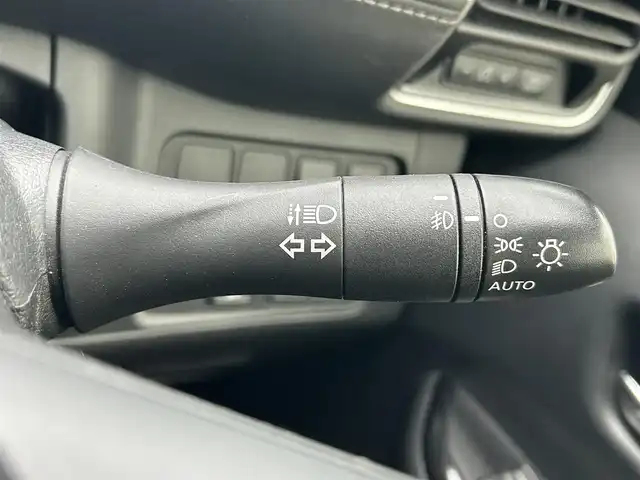 日産 セレナ ハイウェイスター G 島根県 2017(平29)年 6.2万km ブリリアントホワイトパール 登録時走行距離61857km/純正ナビ（Bluetooth・AM・FM・CD・DVD）/フルセグテレビ/全周囲カメラ/フリップダウンモニター/プロパイロット/両側パワースライドドア/純正フロアマット/純正16インチアルミホイール/コーナーセンサー/アイドリングストップ/横滑り防止装置/LEDヘッドライト/フォグランプ/オートライト/ドアバイザー/プッシュスタート/スマートキー（スペア×１）