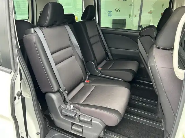 日産 セレナ ハイウェイスター G 島根県 2017(平29)年 6.2万km ブリリアントホワイトパール 登録時走行距離61857km/純正ナビ（Bluetooth・AM・FM・CD・DVD）/フルセグテレビ/全周囲カメラ/フリップダウンモニター/プロパイロット/両側パワースライドドア/純正フロアマット/純正16インチアルミホイール/コーナーセンサー/アイドリングストップ/横滑り防止装置/LEDヘッドライト/フォグランプ/オートライト/ドアバイザー/プッシュスタート/スマートキー（スペア×１）