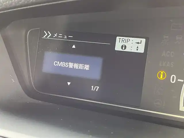 車両画像10