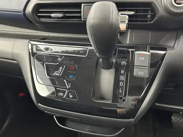 日産 デイズ HWS G ターボ プロパイロットED 福岡県 2019(令1)年 2万km ブラック 純正９型ナビ（フルセグＴＶ）　/アラウンドビューモニター　/ＥＴＣ　/ナビ連動ドラレコ　/ＡＣＣ　/プロパイロット　/コーナーセンサー　/エマージェンシーブレーキ　/レーンキープ　/シートヒーター　/純正１５インチＡＷ