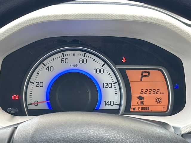スズキ アルト S 神奈川県 2017(平29)年 6.2万km フィズブルーパールメタリック 純正オーディオ（AM/FM/CD/AUX）/ETC/衝突軽減ブレーキ/電動格納ミラー/純正ドアバイザー/純正フロアマット/アイドリングストップ/運転席シートヒーター/盗難防止装置/横滑り防止装置/ABS/wエアバック/取扱説明書/保証書