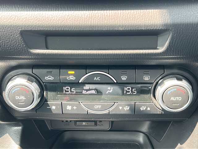 マツダ アクセラ 15Sプロアクティブ 愛知県 2018(平30)年 6.5万km マシーングレープレミアムM /禁煙/ワンオーナー/整備記録簿R2.3.5.7//純正ナビ/USB/BT//バックカメラ/ビルトインETC/前後ドラレコ//革巻きステア/ステアスイッチ/パドルシフト//HUD//ACC/BSM/スマートブレーキアシスト//レーンキープアシスト/RSA//プッシュスタート/スマートキー//純正16インチAW//LEDオートライト/オートハイビーム/フォグ//電動格納ウインカーミラー//純正フロアマット//コーナーセンサー//新車時保証書//取扱説明書//スペアスマートキー有