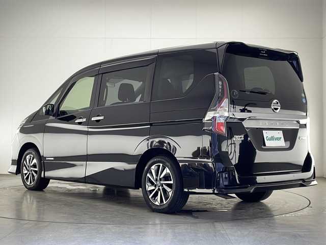 日産 セレナ e－パワー ハイウェイスター V 宮崎県 2020(令2)年 6万km ダイヤモンドブラック エマ―ジェンシーブレーキ/LDW（車線逸脱警報）/LDP（車線逸脱防止支援）/BSW（後側方車両検知警報）/BSI（後側方衝突防止支援）/速度標識表示/道路標識表示/クリアランスソナー/オートマチックハイビーム/ふらつき警報/純正10インチSDナビ/フルセグTV/CD/DVD/Bluetooth/アラウンドビューモニター/両側パワースライドドア/ハンズフリーオートスライドドア/LEDヘッドライト/ビルトインETC/前後ドライブレコーダー/純正16インチAW/保証書/取扱説明書