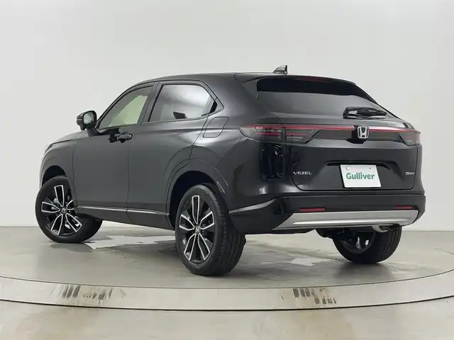 ホンダ ヴェゼル ハイブリッド e:HEV Z 埼玉県 2025(令7)年 0.1千km クリスタルブラックパール Honda CONNECTディスプレイオーディオ/（BT/Apple CarPlay/Android Auto/フルセグTV）/バックカメラ/ホンダセンシング/・衝突被害軽減ブレーキ/・誤発進抑制機能/・路外逸脱抑制機能/・アダプティブクルーズコントロール/ハーフレザーシート/シートヒーター/ハンドルヒーター/ETC2.0車載器/ワイヤレス充電器/フロントグリルベルリナブラック(41250円)