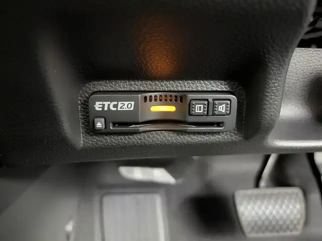 ホンダ ヴェゼル ハイブリッド e:HEV Z 埼玉県 2025(令7)年 0.1千km クリスタルブラックパール Honda CONNECTディスプレイオーディオ/（BT/Apple CarPlay/Android Auto/フルセグTV）/バックカメラ/ホンダセンシング/・衝突被害軽減ブレーキ/・誤発進抑制機能/・路外逸脱抑制機能/・アダプティブクルーズコントロール/ハーフレザーシート/シートヒーター/ハンドルヒーター/ETC2.0車載器/ワイヤレス充電器/フロントグリルベルリナブラック(41250円)