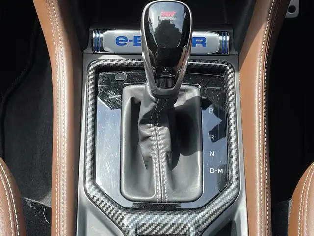 スバル フォレスター ハイブリッド アドバンス 岐阜県 2019(平31)年 9万km セピアブロンズM ４WD/ワンオーナー/SDナビ　（CN-LR840D）/フルセグテレビ/AM.FMラジオ/Bluetooth/ETC/ステアリングヒーター/レザーシート/パワーシート/シートヒーター/ブラインドスポットモニター/パワーバックドア/ドライブレコーダー/バック・サイドカメラ/ウインカーミラー/ステアリング連動ヘッドランプ/フォグランプ/クルーズコントロール（追従走行あり）/積み込み純正AWタイヤ4本/積み込みグリルガード/ルーフレール/純正エンジンスターター/取扱説明書/保証書/スペアキー