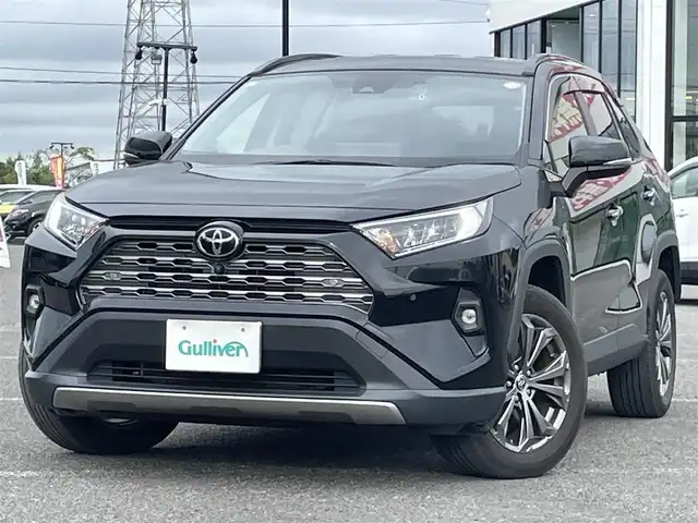 トヨタ ＲＡＶ４ G 道央・札幌 2022(令4)年 3.1万km アティチュードブラックマイカ ４WD/ワンオーナー/寒冷地仕様/純正メーカーナビ/AM/FM/BT/フルセグ/トヨタセーフティセンス/プリクラッシュセーフティ/横滑り防止装置/レーダークルーズコントロール/レーンキープアシスト/クリアランスソナー/ブラインドスポットモニター/パーキングサポートブレーキ/リアクロストラフィックアラート/ロードサインアシスト/パノラミックビューモニター/ビルトインETC/ドライブレコーダー/ワイパーデアイサー/DRIVEMODE切替/パワーバックドア/D席パワーシート/D席メモリーシート/前席シートヒーター/前席エアシート/レザーシート/革巻きステアリング/ステアリングリモコン/ハンドルヒーター/AC100V/デジタルインナーミラー/電動パーキング/ブレーキホールド/MTモード付AT/プッシュスタート/スマートキー/純正リモートスタート/LEDヘッドライト/オートライト/オートマチックハイビーム/フォグランプ/電動格納ミラー/ウィンカーミラー/純正フロアマット/ドアバイザー/スペアキー