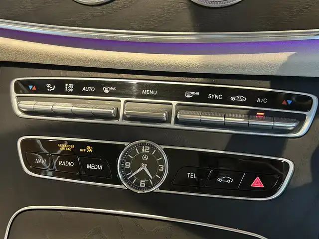 メルセデス・ベンツ Ｅ４５０ 4マチック クーペ スポーツ 宮城県 2018(平30)年 2.9万km カバンサイトブルー エクスクルーシブパッケージ/パノラミックスライディングルーフ/レーダーセーフティパッケージ/ヘッドアップディスプレイ/Burmesterサウンドシステム/COMANDシステムHDDナビ/フルセグTV/360°カメラシステム/マキアートベージュ/ヨットブルーナッパレザー/シートベンチレーション/シートヒーター/メモリ機能付きパワーシート/エアサスペンション/キーレスゴー/パワートランク/純正19インチAW/マルチビームLEDヘッドライト/オートマチックハイビーム/アンビエントライト/ステアリングスイッチ/パドルシフト/エアバランスパッケージ/ETC2.0車載器