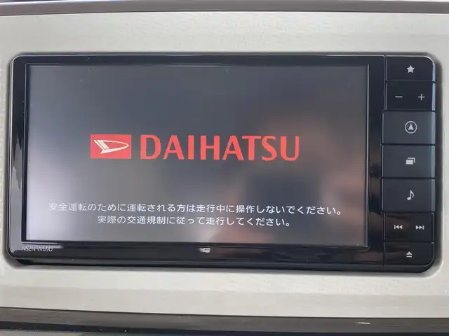 ダイハツ ムーヴ キャンバス G メイクアップ リミテッド　SAⅢ 静岡県 2019(令1)年 3.9万km パールホワイトⅢ/ナチュラルベージュマイカメタリック 2トーン スマートアシストIII/純正SDナビ（NSZN-W69D）/   AM FM CD DVD Bluetooth SD MEMORYMUSIC/フルセグTV/ドライブレコーダー/バックカメラ/ETC/両側パワースライドドア/LEDヘッドライト/フロントフォグランプ/スマートキー×2本/プッシュスタート/ベンチシート/ドアバイザー/ワンオーナー/アラウンドビューモニター