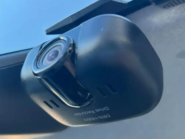 ダイハツ ムーヴ キャンバス G メイクアップ リミテッド　SAⅢ 静岡県 2019(令1)年 3.9万km パールホワイトⅢ/ナチュラルベージュマイカメタリック 2トーン スマートアシストIII/純正SDナビ/   （AM/FM/CD/DVD/Bluetooth/SD)/フルセグTV/ドライブレコーダー/バックカメラ/ETC/両側パワースライドドア/LEDヘッドライト/フロントフォグランプ/スマートキー×2本/プッシュスタート/ベンチシート/ドアバイザー/ワンオーナー/アラウンドビューモニター