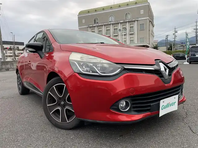 ルノー ルーテシア ゼン 静岡県 2016(平28)年 8.4万km 赤 純正ディスプレイオーディオ/ラジオ/Bluetooth/純正16インチアルミホイール/キーレス/プッシュスタート/ETC/新車時保証書/取扱説明書