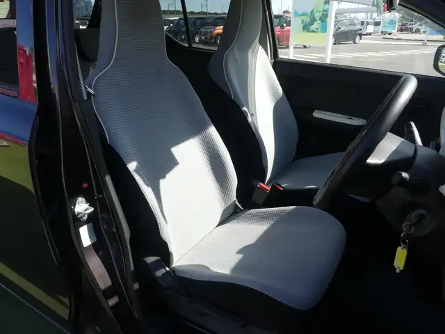 スズキ アルト S 千葉県 2018(平30)年 3.1万km アーバンブラウンパールメタリック スズキセーフティサポート/社外メモリーナビ/地デジTV/【DVD/CD再生機能　Bluetooth接続】/運転席シートヒーター/ETC/社外13インチアルミホイル/キーレス