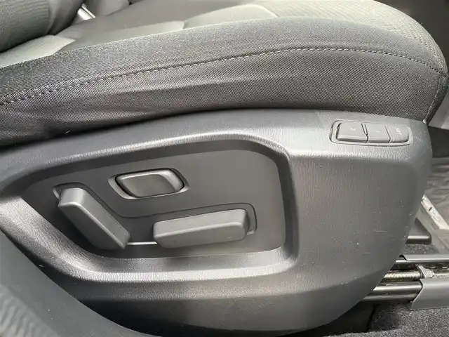 マツダ ＣＸ－５ XD プロアクティブ 千葉県 2023(令5)年 5.2万km ポリメタルグレーM 10.25インチマツダコネクトナビ/・CD/DVD/Bluetooth/フルセグTV/360°カメラ/BOSEサウンドシステム/衝突軽減ブレーキ/レーンキープアシスト/ブラインドスポットモニター/速度標識機能/アダプティブクルーズコントロール/運転席パワーシート/前席シートヒーター/パワーバックドア/前後コーナーセンサー/ワイヤレス充電/パドルシフト/スマートキー/ヘッドアップディスプレイ/純正19インチアルミホイール/純正アダプティブLEDヘッドライト/フォグランプ/ETC/ドアバイザー/サイド＆カーテンエアバッグ/新車時保証書＆取扱説明書