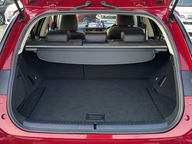 レクサス ＣＴ 200h バージョンC 徳島県 2018(平30)年 8.5万km レッドマイカクリスタルシャイン 純正SDナビ　B9113/（ラジオ/フルセグ/DISC/SD/BT/USB/AUX）/バックカメラ/ETC2.0/パドルシフト/追従式クルーズコントロール/ステアリングヒーター/前席パワーシート/メモリシート/ハーフレザーシート/前席シートヒーター/後方コーナーセンサー/社外VELVA16AW