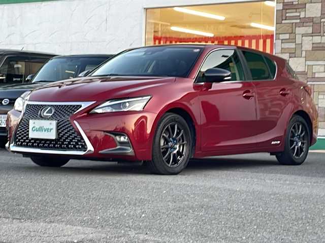 レクサス ＣＴ 200h バージョンC 徳島県 2018(平30)年 8.5万km レッドマイカクリスタルシャイン 純正SDナビ　B9113/（ラジオ/フルセグ/DISC/SD/BT/USB/AUX）/バックカメラ/ETC2.0/パドルシフト/追従式クルーズコントロール/ステアリングヒーター/前席パワーシート/メモリシート/ハーフレザーシート/前席シートヒーター/後方コーナーセンサー/社外VELVA16AW