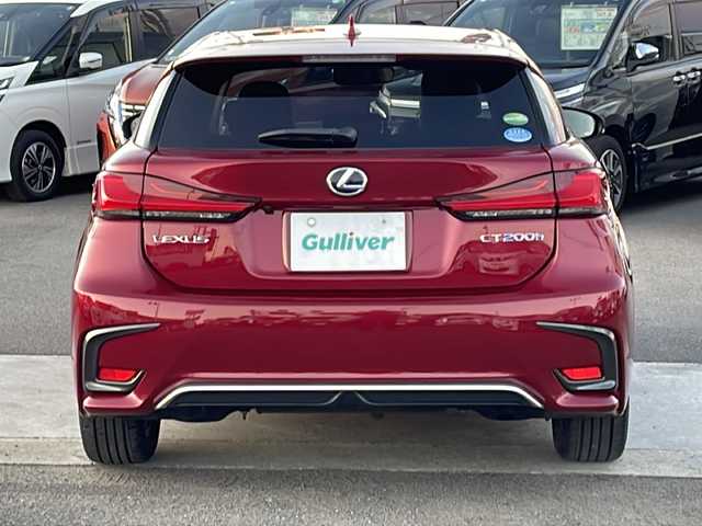 レクサス ＣＴ 200h バージョンC 徳島県 2018(平30)年 8.5万km レッドマイカクリスタルシャイン 純正SDナビ　B9113/（ラジオ/フルセグ/DISC/SD/BT/USB/AUX）/バックカメラ/ETC2.0/パドルシフト/追従式クルーズコントロール/ステアリングヒーター/前席パワーシート/メモリシート/ハーフレザーシート/前席シートヒーター/後方コーナーセンサー/社外VELVA16AW