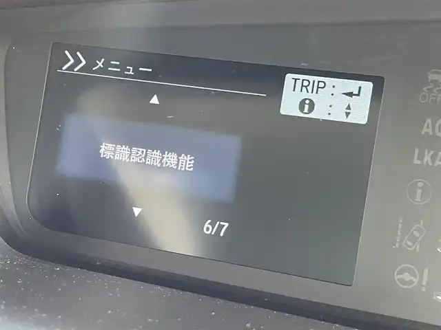 車両画像12