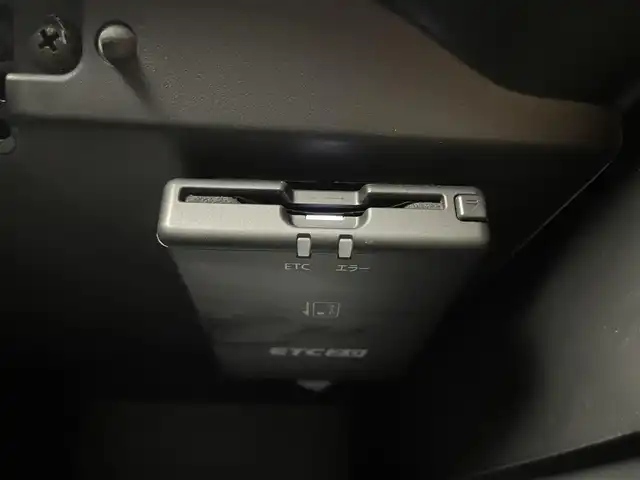 日産 ノート e－パワー X Vセレクション 埼玉県 2019(令1)年 2.1万km スーパーブラック 純正ナビ/（AM/FM/CD/DVD/BT)/フルセグTV/アラウンドビューモニター/バックカメラ/エマージェンシーブレーキ/レーンキープアシスト/横滑り防止装置/ETC/デジタルインナーミラー/LEDヘッドライト/スマートキー /プッシュスタート/純正ドライブレコーダー/純正１５インチアルミホイール/純正フロアマット/取り扱い説明書