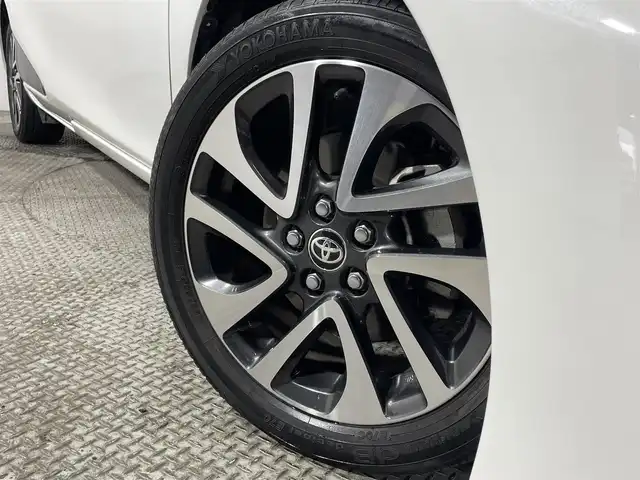 トヨタ シエンタ G クエロ 大阪府 2018(平30)年 2万km ホワイトパールクリスタルシャイン モデリスタエアロ 純正ナビ(地デジ/CD再生/Bluetooth) バックカメラ ETC 衝突軽減 トヨタセーフティセンス 両側パワースライドドア ハーフレザー スマートキー Pスタート