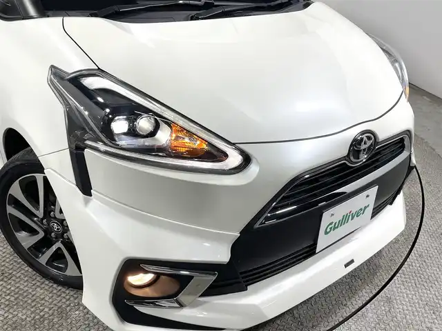 トヨタ シエンタ G クエロ 大阪府 2018(平30)年 2万km ホワイトパールクリスタルシャイン モデリスタエアロ 純正ナビ(地デジ/CD再生/Bluetooth) バックカメラ ETC 衝突軽減 トヨタセーフティセンス 両側パワースライドドア ハーフレザー スマートキー Pスタート